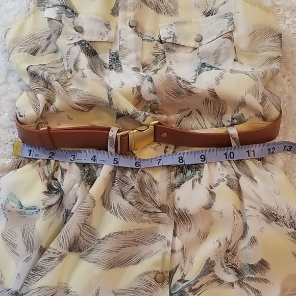 A line Belted Floral Dress - Picture 4 of 4